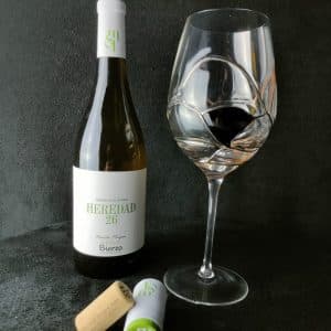 Copa de vino blanco Godello de Bodegas Heredad Morán & López